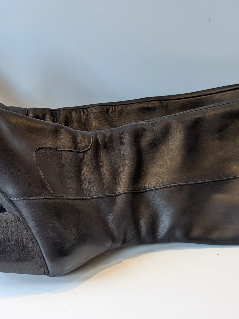 Black Leather Knee-High Women's Boots